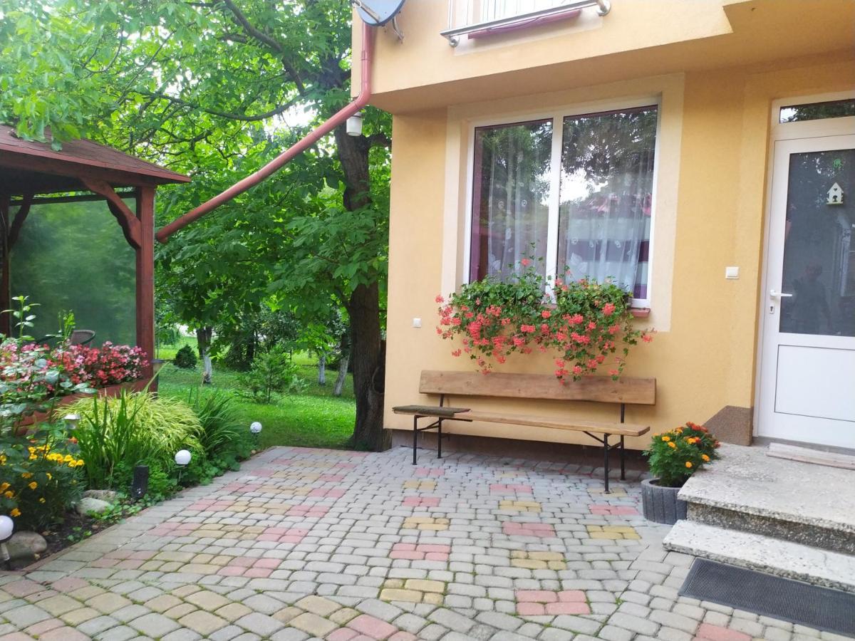 Apartament W Domu Na Wsi Tomaszów Lubelski Exteriér fotografie