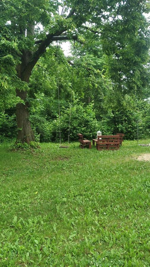 Apartament W Domu Na Wsi Tomaszów Lubelski Exteriér fotografie