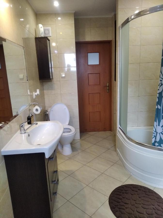 Apartament W Domu Na Wsi Tomaszów Lubelski Exteriér fotografie