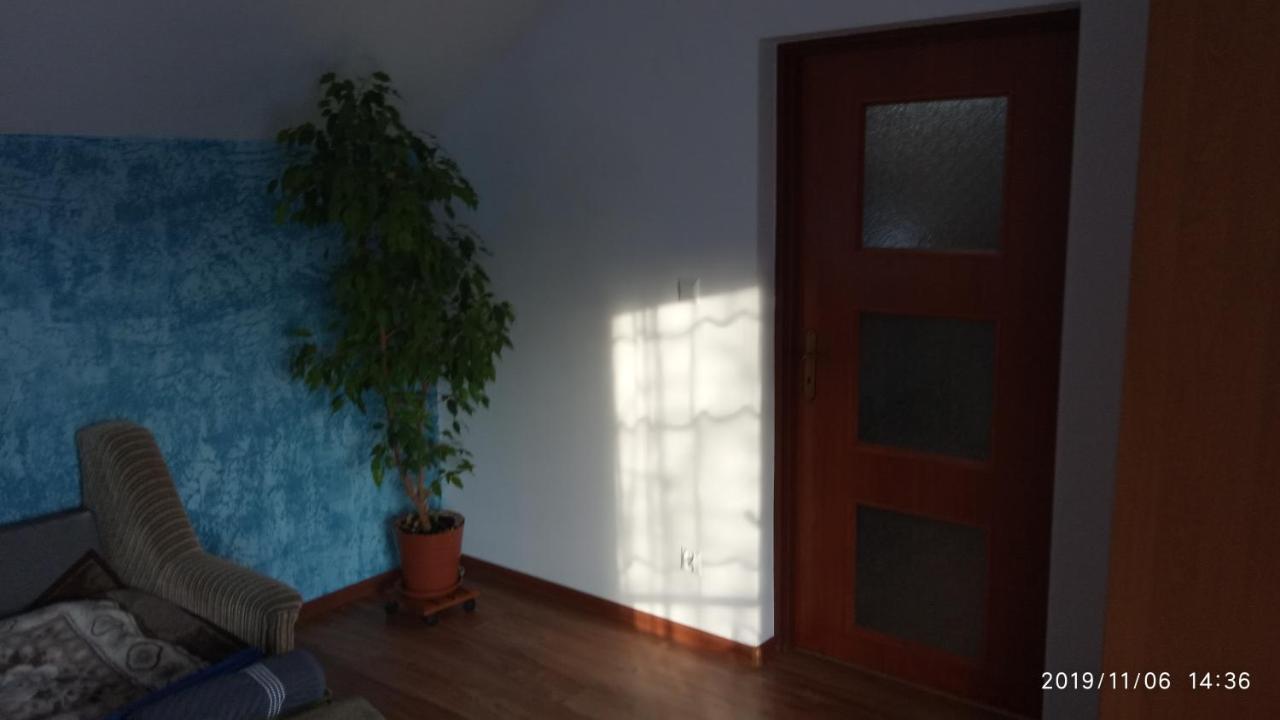 Apartament W Domu Na Wsi Tomaszów Lubelski Exteriér fotografie