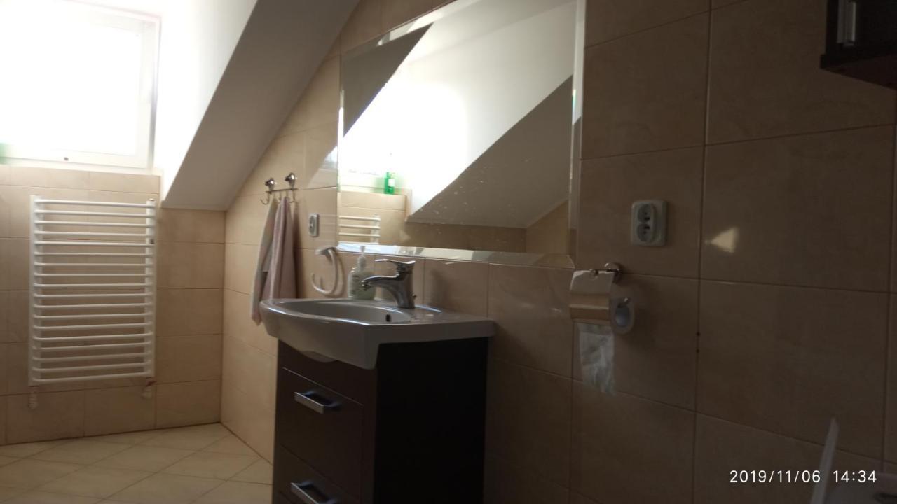 Apartament W Domu Na Wsi Tomaszów Lubelski Exteriér fotografie